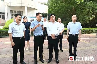 里夫斯谈快船球星：他们都很出色 在联盟征战多年赚了不少钱